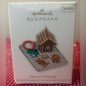 HALLMARK SEASON'S TREATINGS ORNAMENT 
NEW IN BOX